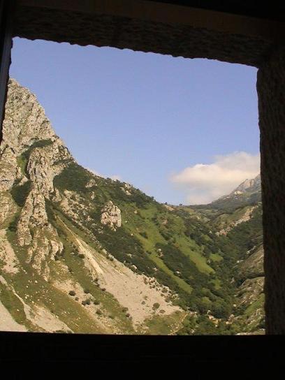 El Caleyon Bed & Breakfast Bulnes Exterior photo